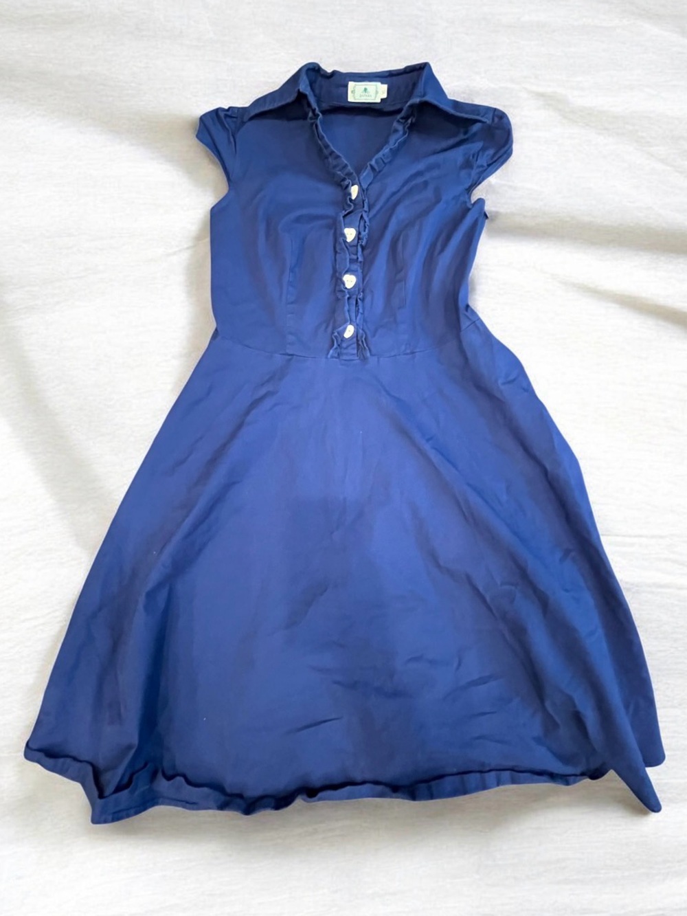 Zapaka retro heart button dress